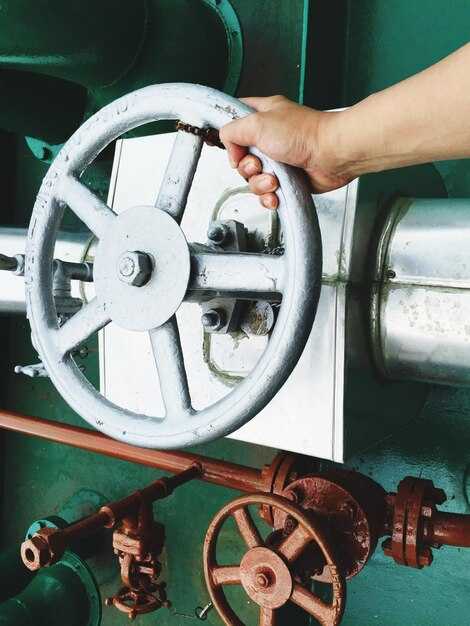 Если гнет клапана: что делать на дороге