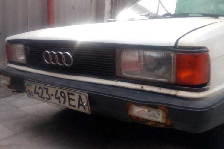 Как избежать подводных камней при приобретении Audi 80
