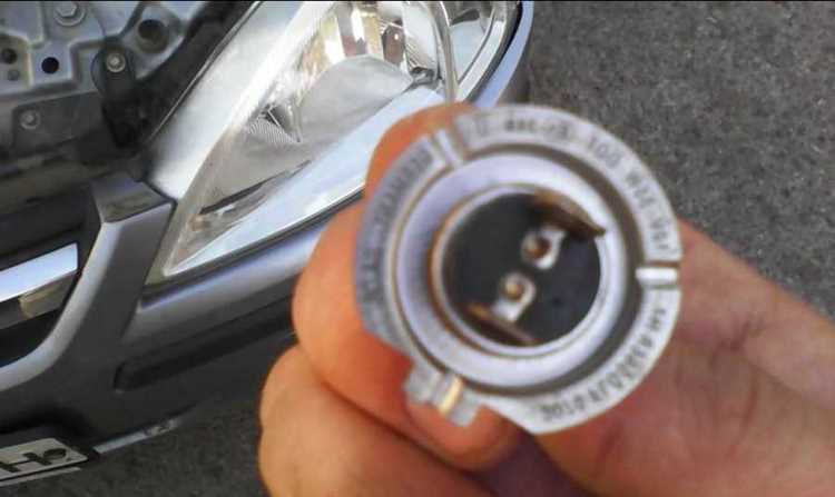 Удаление старой лампы: пошаговое руководство