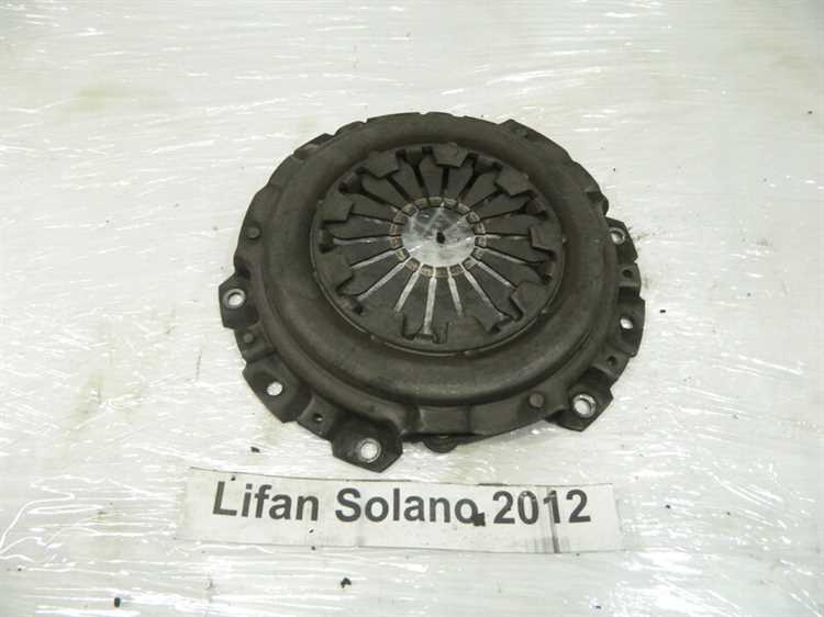 Признаки неисправности цилиндра привода сцепления